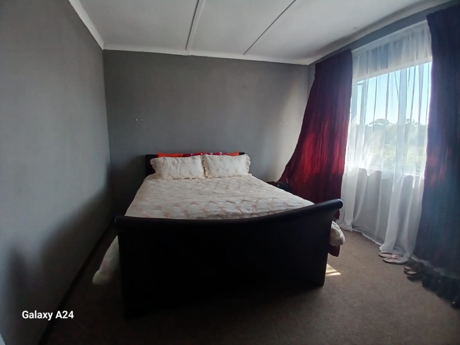 4 Bedroom Property for Sale in Amalinda Eastern Cape